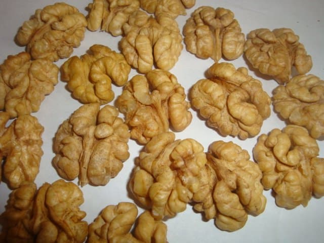 Walnut Kernel